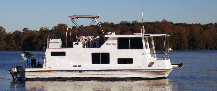 45ft houseboats for hire from Lake Macquarie Houseboats